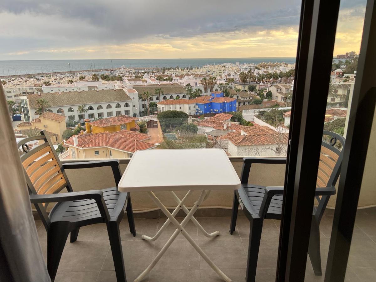 Apartment Sol Carihuela Торремолинос Экстерьер фото