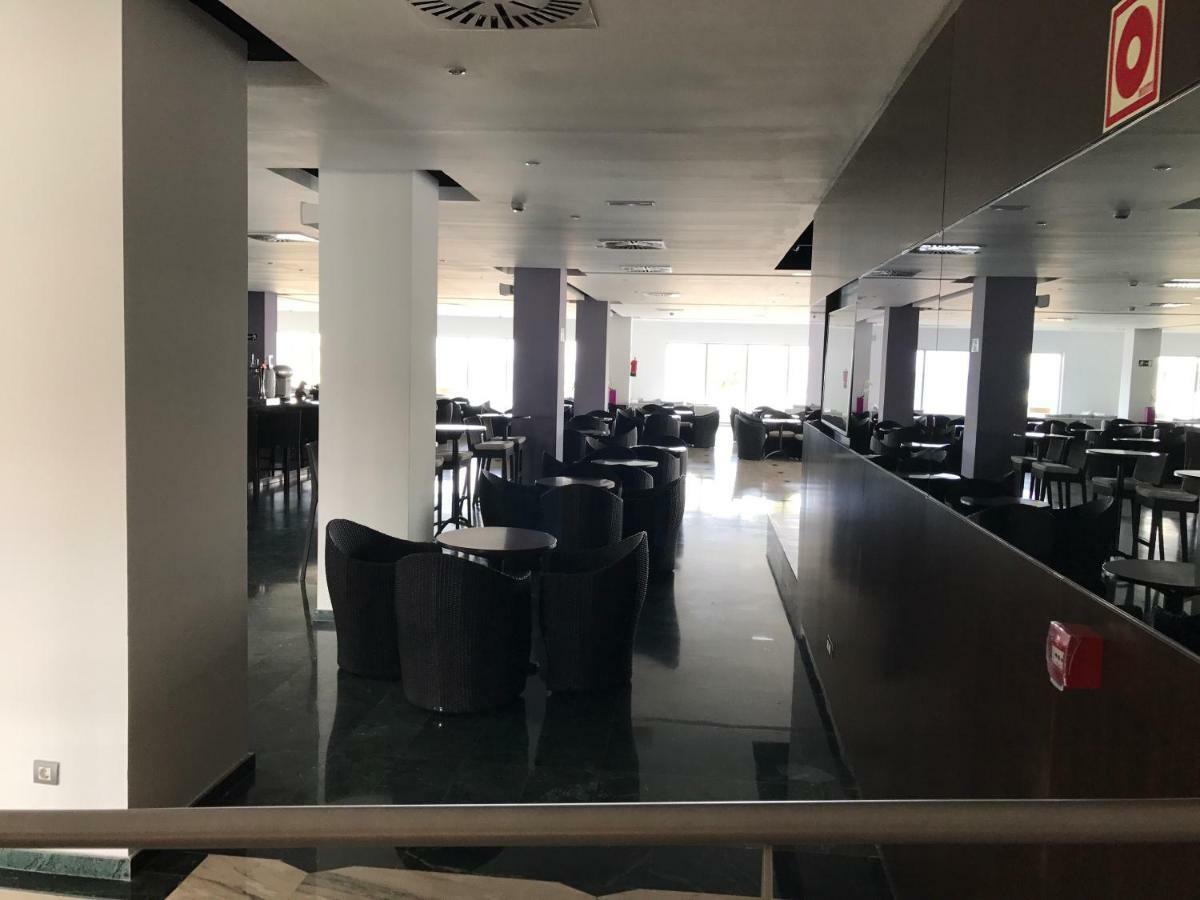 Apartment Sol Carihuela Торремолинос Экстерьер фото